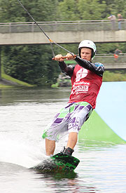Wakeboarden auf dem Olympiasee im Sommer 2011 (&copy;Foto: MartiN Schmitz)